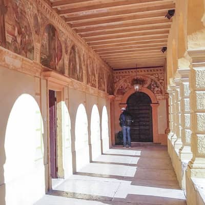 Chiostro francescano del Convento del Santuario Madonna del Perpetuo Soccorso a Bussolengo - Prima tappa Sentiero di Maria